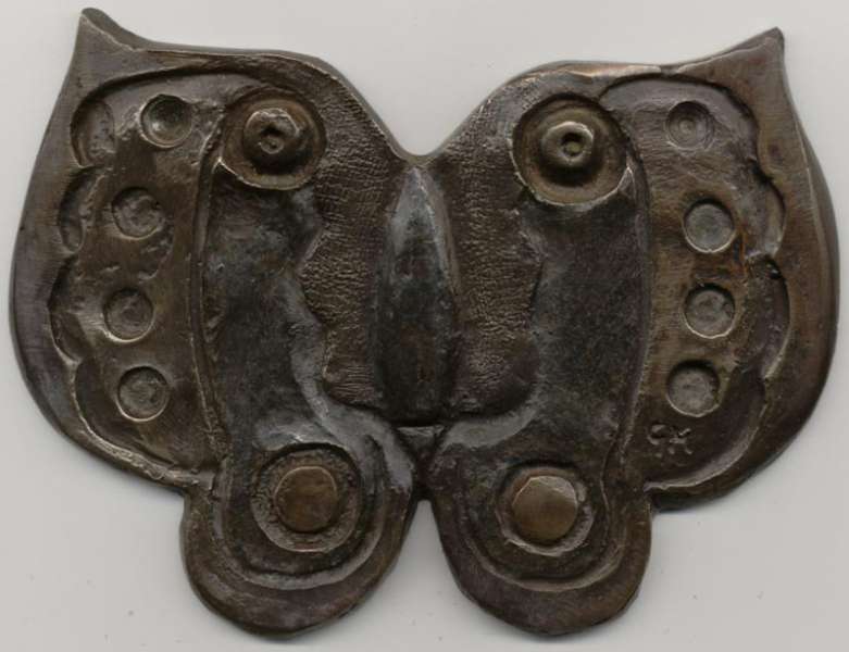 Butterfly 3
Cast Bronze, 135 x 97 x 8 mm, Uniface
Limited Edition of 234
