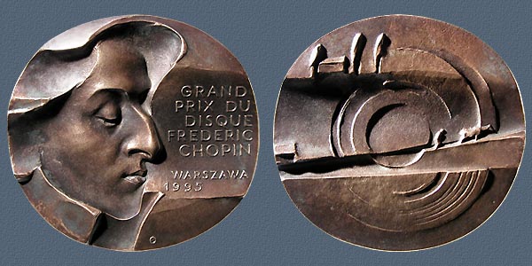 GRAND PRIX DU DISQUE F. CHOPIN, cast bronze, 110x117 mm, 1985, 1990, 1995, 2000
Keywords: contemporary