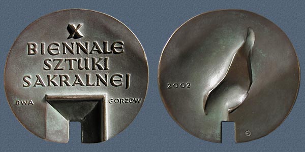 X BIENNIAL OF THE SACRAL ART, cast bronze, 75x80 mm, 2002
Keywords: contemporary