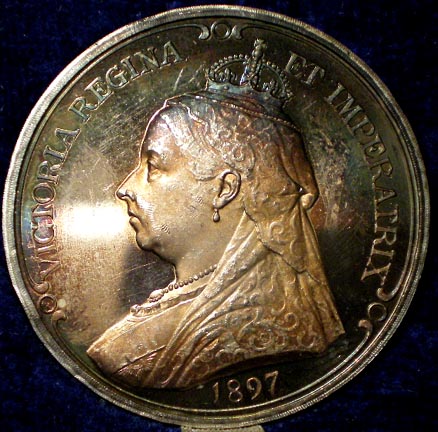 1897 Victoria Golden Jubilee 
Silver 36mm 25.4gms

