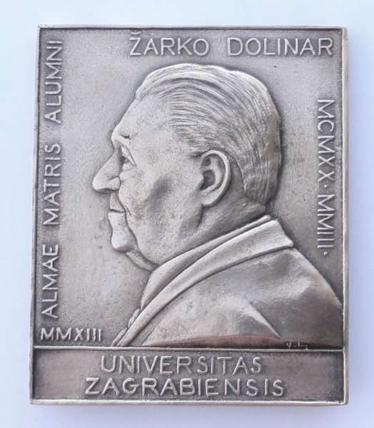 Dolinar placque university of Zagreb
cast bronze 9 x 11 cm, University of Zagreb science award 2013
Keywords: portrait classical contemporary medal bronze Vudrag vudrag_medals