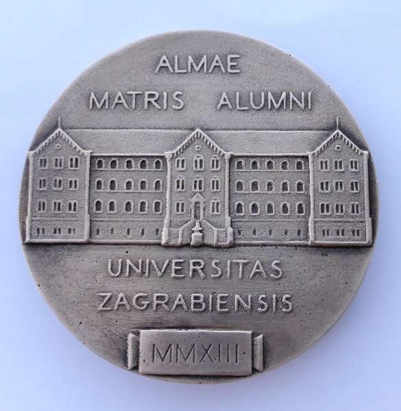 Dolinar medal university of Zagreb revers
cast bronze 10 cm, University of Zagreb science award 2013
Keywords: portrait classical conemporary medal bronze Vudrag vudrag_medals