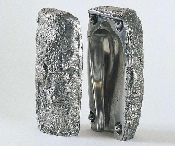 Cocoon - B, casting in aluminum, 80 x 55 x 45 mm, 1997 (ed., 5 units)
